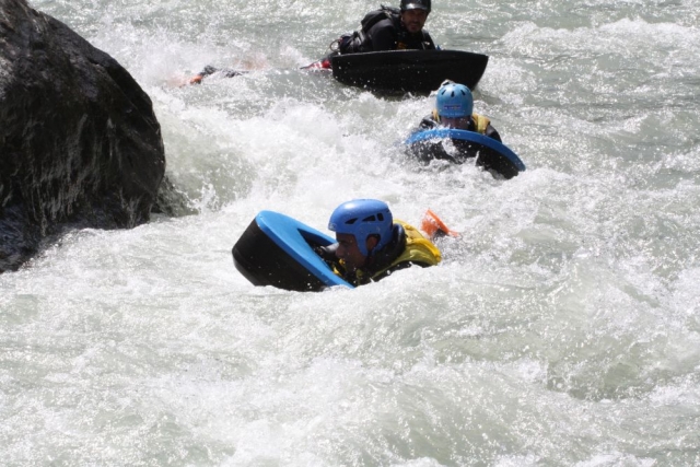  Esquiver les rochers 